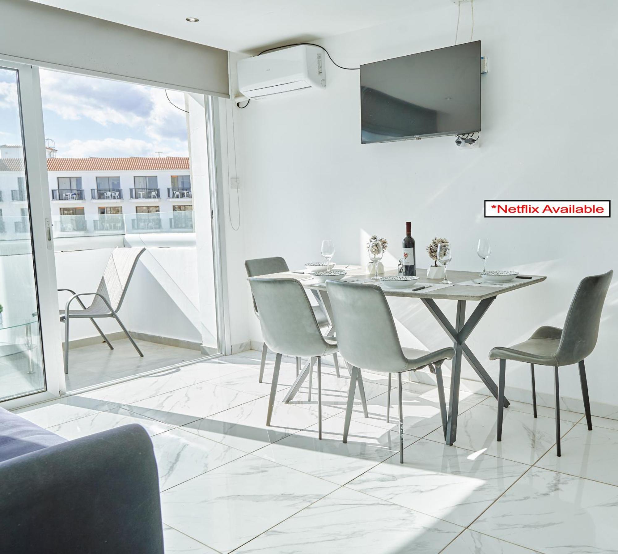 Nissi Avenue Suites Ayia Napa Bagian luar foto